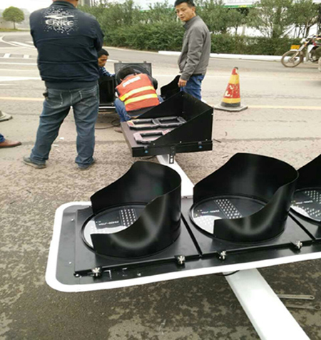 湖南常德市信号灯项目
